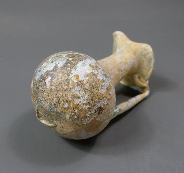 Glass oinochoe.