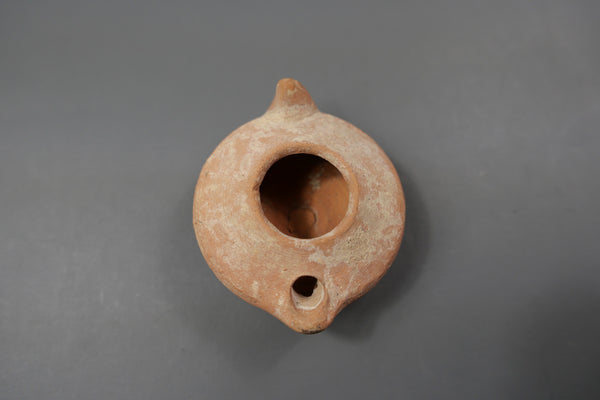 Byzantine lamp. 6th century.