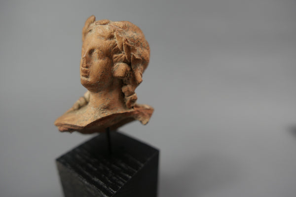 Female head.