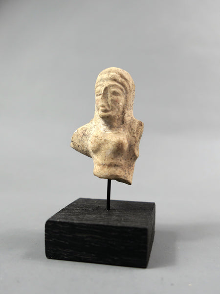 Buste féminin.