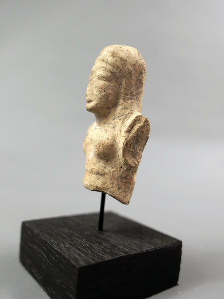 Buste féminin.