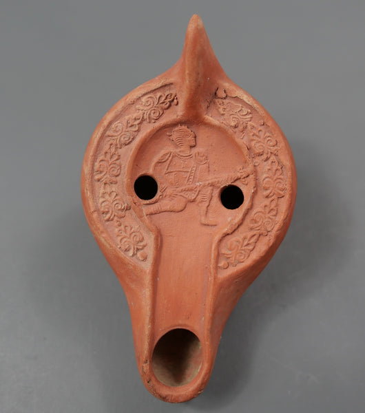 Lampe à huile.