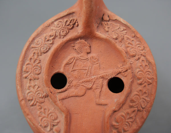 Lampe à huile.