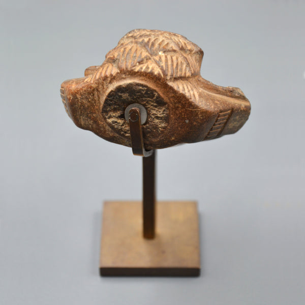 Cuillère en pierre.