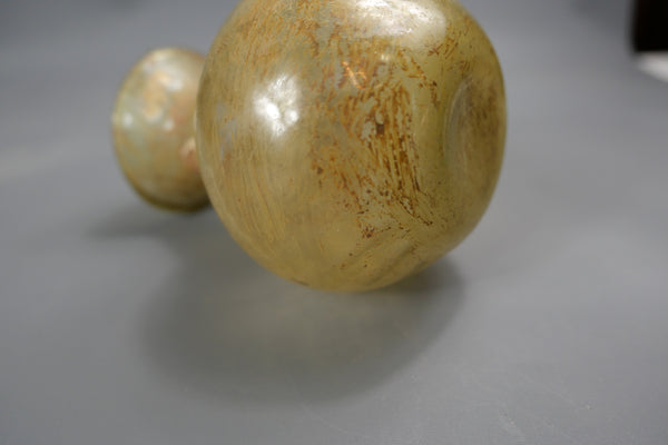 Bouteille globulaire.