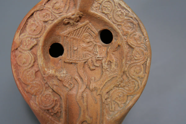 Lampe à huile.